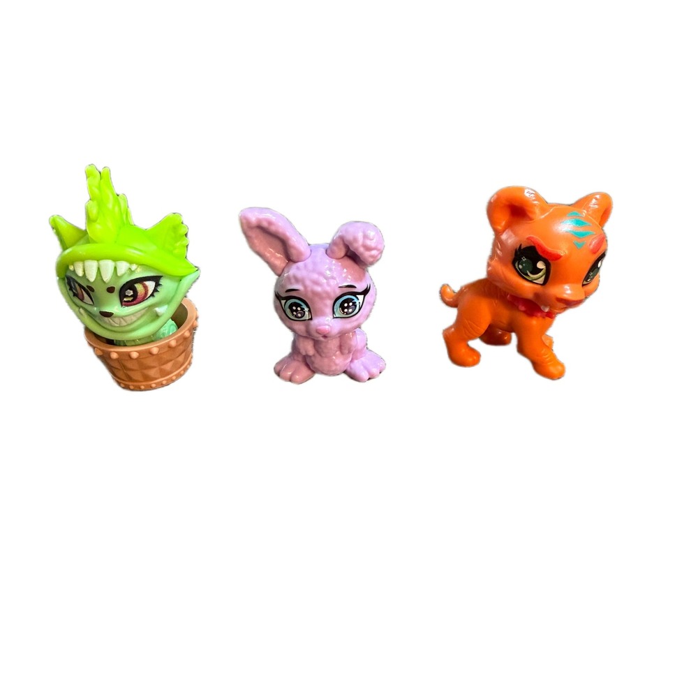 Monster High G3 Pet Figures Lot Chewlian Dustin Sweet Fangs Toys Green Purple